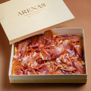 Jamón con pan con tomate